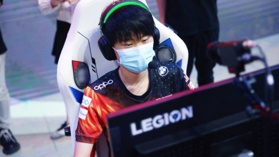 个赛季中 个赛季中